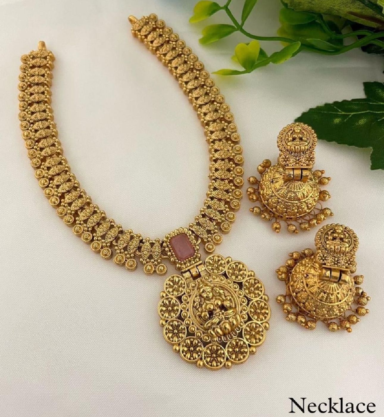 Gold Plated Temple Set